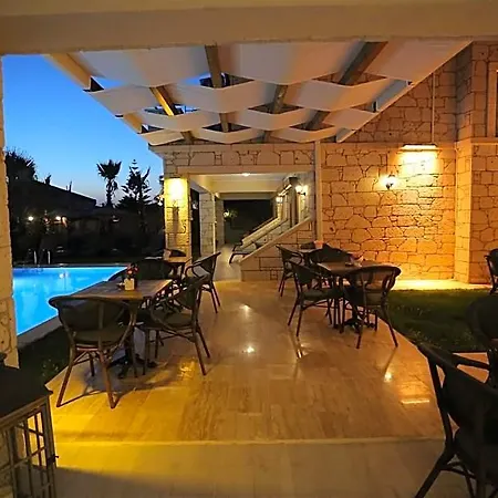 Fizzio Alacati