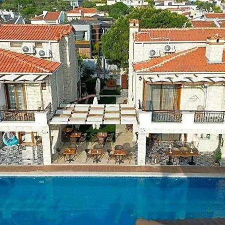 Hotel Fizzio Alacati