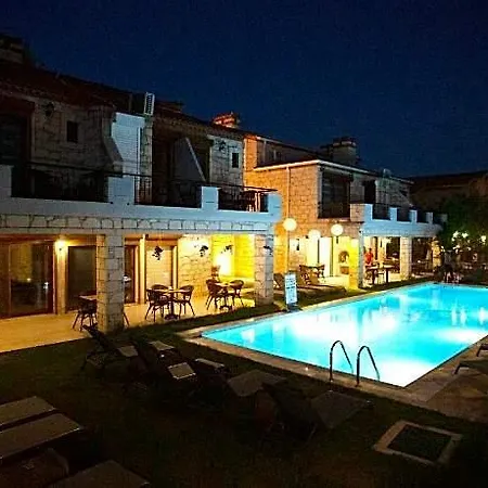 Fizzio Hotel 5*