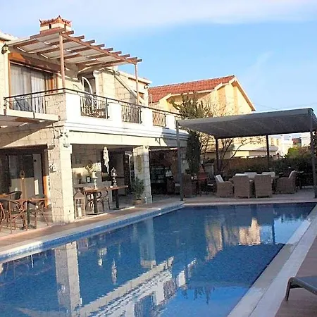 Hotel Fizzio Alacati